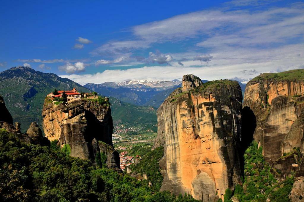 4-Seasons Pool Villa Near Meteora Tríkala Exteriör bild